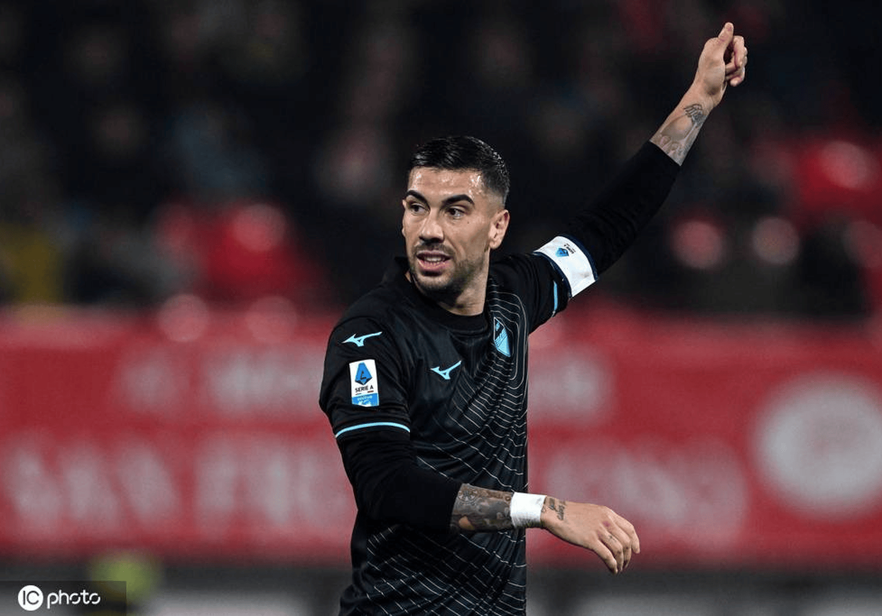 开云APP下载-拉齐奥发布备战花絮，清晨远射贴柱，德甲任务艰巨，资深球员宣示担当的简单介绍